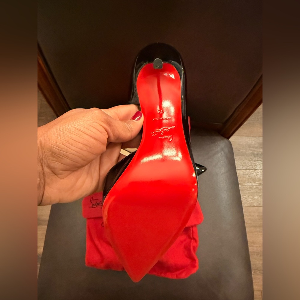 Christian Louboutin Glossy Black Heels - Picture 5 of 6